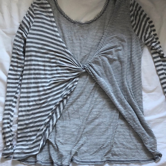 Cross back Beyond Yoga Top - Picture 2 of 4